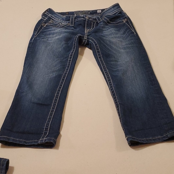 Miss Me capris - Picture 5 of 6